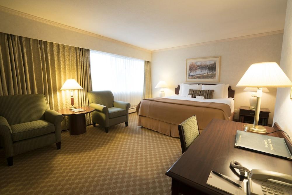 Royal Scot Hotel & Suites فكتوريا المظهر الخارجي الصورة
