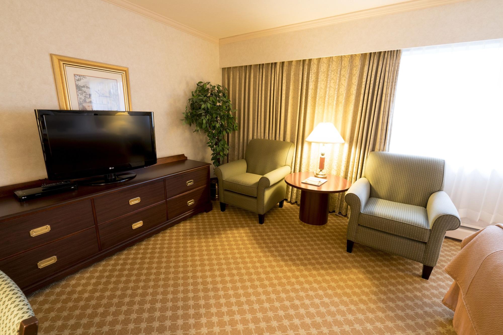 Royal Scot Hotel & Suites فكتوريا المظهر الخارجي الصورة