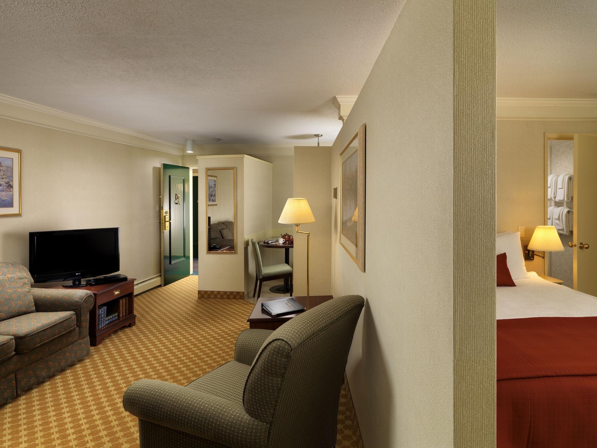 Royal Scot Hotel & Suites فكتوريا المظهر الخارجي الصورة