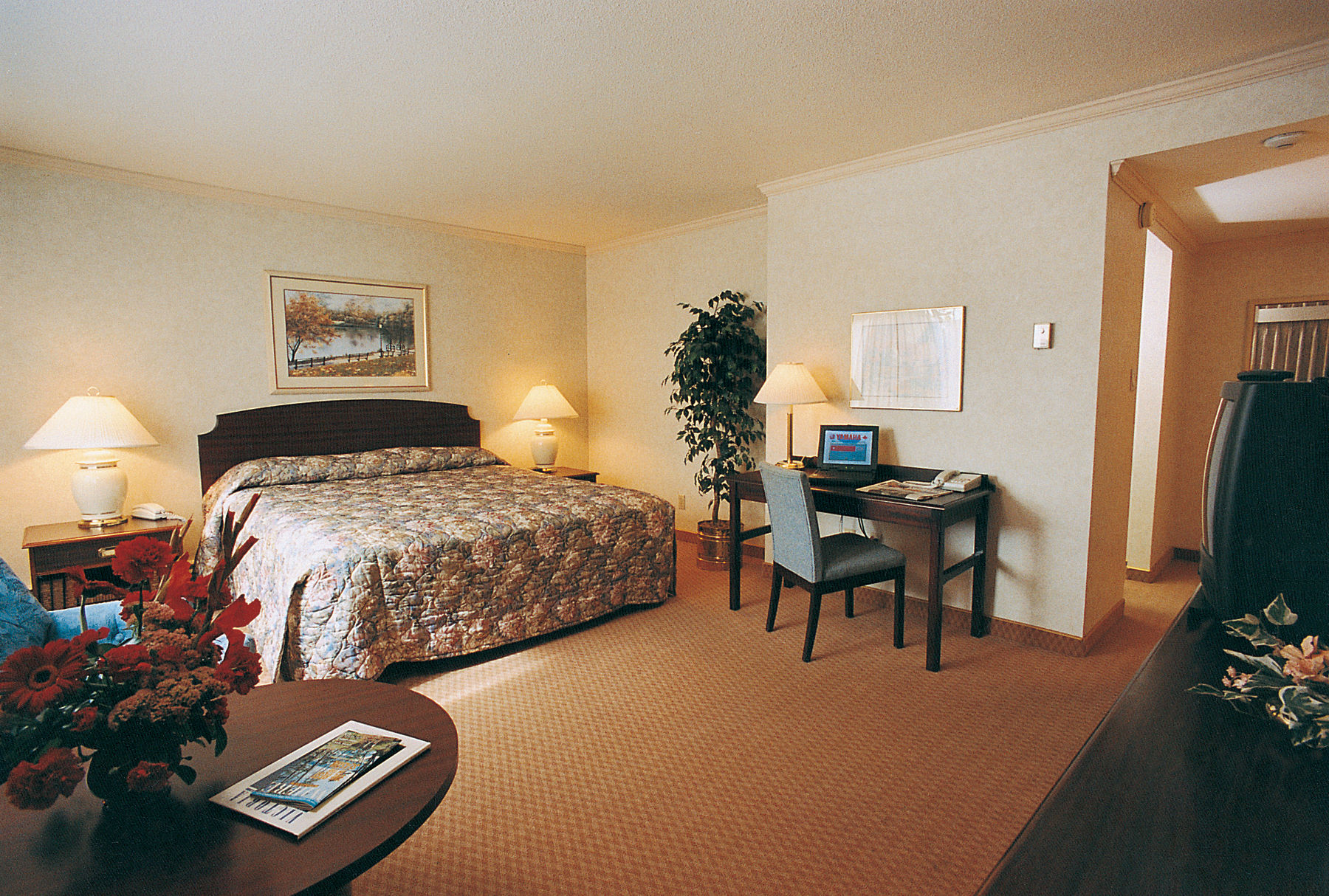 Royal Scot Hotel & Suites فكتوريا المظهر الخارجي الصورة